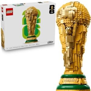 NIB LEGO Editions FIFA World Cup Official Trophy Building Set Display Soccer